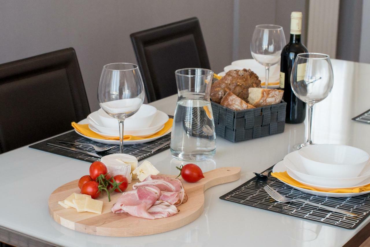 Ampio, Elegante Apt Con Aria Condizionata E Bici Gratis Viareggio Dış mekan fotoğraf